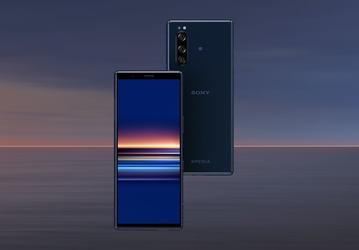 Стартовали продажи компактного флагмана Sony Xperia 5 в России