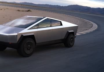 Спрос только растет. Бронированный пикап Tesla Cybertruck заказало уже свыше 250 000 человек