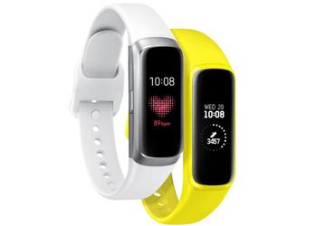 Samsung устранила главный недостаток фитнес-браслета Galaxy Fit