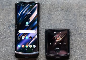 Фирменный контент для Moto Razr 2019 порадует «старую школу»