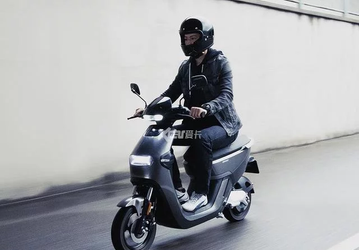 Xiaomi предлагает электроскутер Molink с запасом хода 145 км
