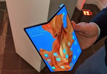 Складной смартфон Huawei Mate X окажется бесполезен в России значительную часть года