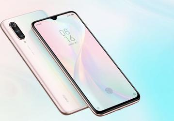 Камерофон Xiaomi Mi CC9 Meitu Custom Edition резко подешевел