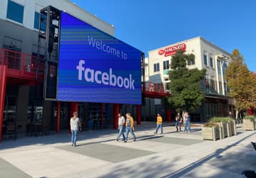Похищены жесткие диски с информацией о 29 000 работников Facebook