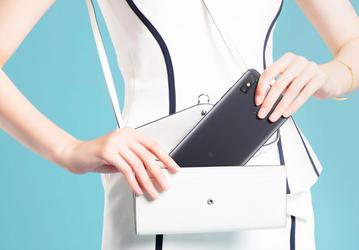Прощайте, смартфоны Xiaomi Mi Max с огромными экранами и очень ёмкими аккумуляторами