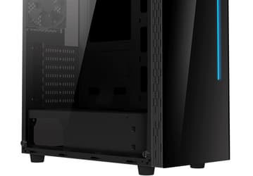 Боковая и передняя панели корпуса Gigabyte C200 Glass изготовлены из стекла