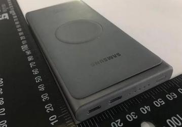 10 000 мА·ч и беспроводная зарядка — это очередная новинка Samsung
