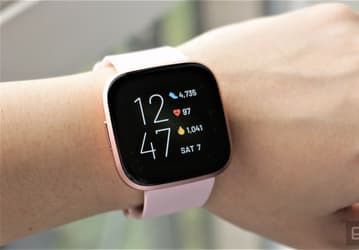 В США взялись расследовать покупку Fitbit компанией Google