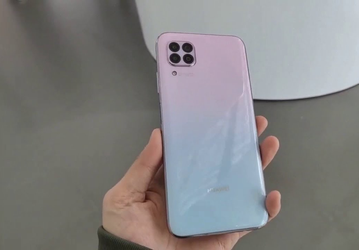 Преемник Huawei Mate 20 с очень похожей камерой поступает в продажу