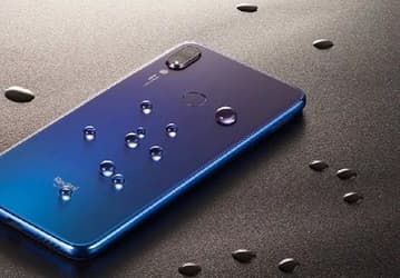 Смартфон Redmi Note 7 Pro не создан для купания, но дождем его точно не испугать