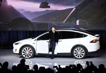 Электромобили Tesla Model S и X стали значительно дешевле. До 18 тысяч долларов экономии