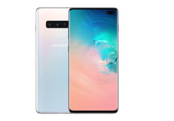 Смартфоны Samsung Galaxy S10 начали заряжаться быстрее и получили «суперночной режим»