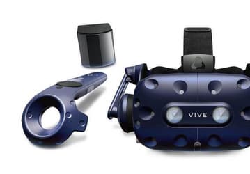 Почти 100 000 рублей за собственную виртуальную реальность. Комплект HTC Vive Pro Starter Kit появился в России