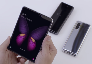По цене двух или трёх iPhone. Проблемный гибкий смартфон Samsung Galaxy Fold ожидается в России в середине мая