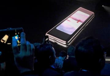Samsung собирает обратно все образцы Galaxy Fold, разосланные обозревателям