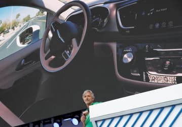 Самоуправляемые автомобили Waymo будут выпускаться в Детройте