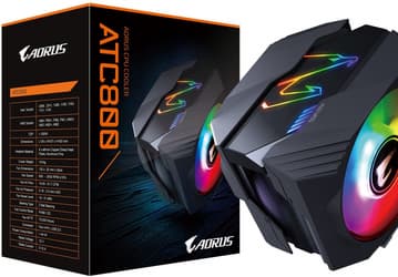 Процессорная система охлаждения Gigabyte Aorus ATC800 весит более 1 кг