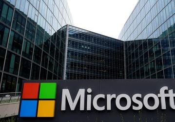 Теперь лидер — Microsoft. Капитализация компании превысила 1 триллион долларов