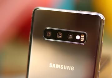 Обновляемся. Смартфоны Samsung Galaxy S10 получили специальный ночной режим съёмки