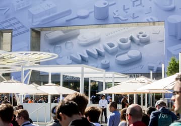 В июне Apple может показать новый модульный ПК Mac Pro и огромный монитор 
