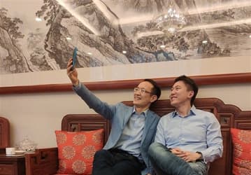 Глава Xiaomi показал «народный» флагман Redmi на SoC Snapdragon 855