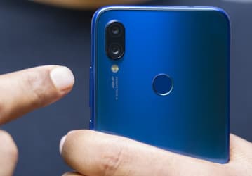 В честь 2 млн проданных в Индии Redmi Note 7 и Redmi Note 7 Pro вице-президент Xiaomi пообещал новый смартфон с камерой на 48 Мп