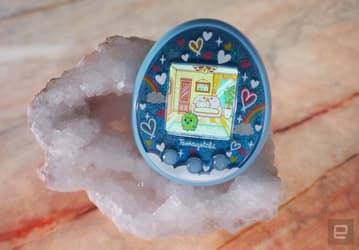 Иногда они возвращаются. Tamagotchi On обзавёлся цветным экраном и возможностью сопрягаться со смартфоном