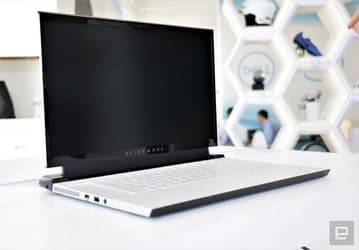 Игровые ноутбуки Alienware m15 и m17 полностью изменились внешне и стали чёрно-белыми