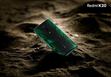 Флагманский смартфон Redmi K20 показался на первых официальных изображениях в четырёх переливающихся цветах