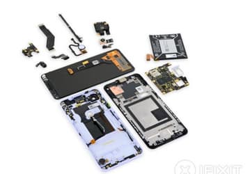 Разборка показала: бюджетные флагманы Google Pixel 3a и Pixel 3a XL чинятся легче, чем любые другие смартфоны