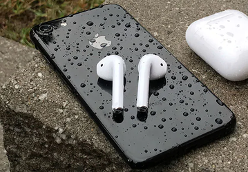 Включенный наушник Apple AirPod прошел через желудочно-кишечный тракт человека и остался в рабочем состоянии