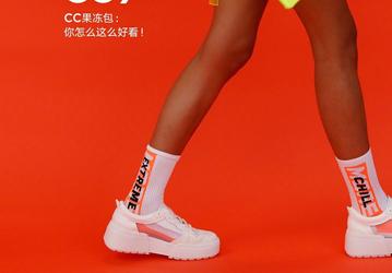 Xiaomi CC9 выйдет в сопровождении множества разноцветных чехлов, созданных начинающими художниками