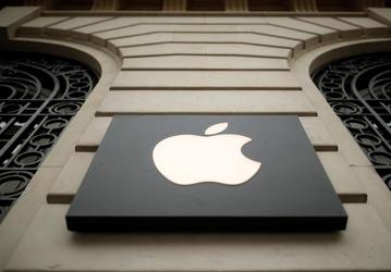 Акции Apple подешевели после известия об антимонопольном расследовании
