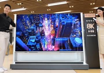 Первый в мире 8K OLED-телевизор оценили в $42 000. Очиститель воздуха — в подарок