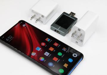 Разницы практически нет. Redmi K20 Pro протестировали с 18- и 27-ваттным зарядными устройствами