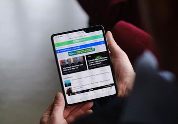 Официально: проблемы смартфона Samsung Galaxy Fold почти решены, и аппарат готов выйти на рынок
