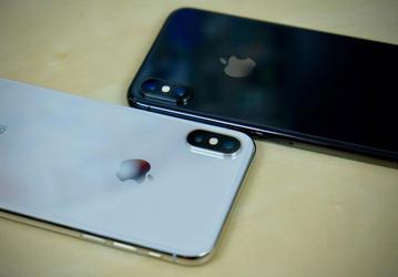 Samsung требует от Apple сотни миллионов долларов штрафа за невысокий спрос на iPhone и экраны OLED