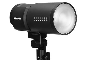Вспышка Profoto B10 Plus в два раза мощнее своей предшественницы