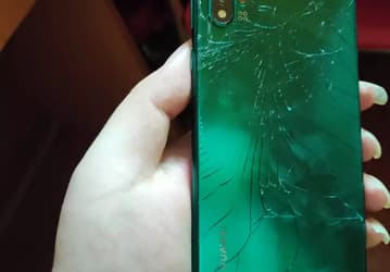 Huawei Nova 5 Pro разбили на следующий день после старта продаж