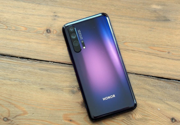 На камерофон Honor 20 Pro обрушилась волна негатива, но компания уже решила все проблемы