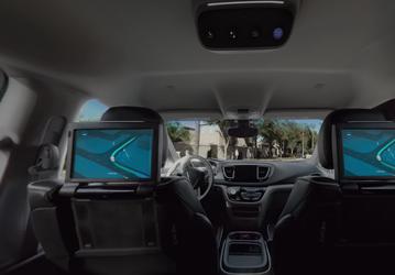 В беспилотных авто сервиса Waymo One появился бесплатный Wi-Fi и детские кресла, а также поддерживается «идеальная» температура