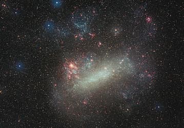 Луна больше не актуальна. Nubia похвасталась снимком Большого Магелланова Облака, сделанным на камеру смартфона Nubia Z20