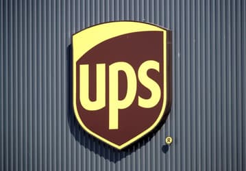 UPS запускает доставку с помощью дронов