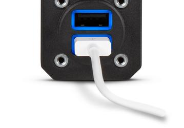 Garmin GSB 15 — зарядное устройство USB для самолетов