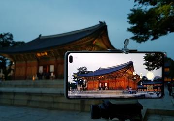 Фотогалерея дня: Samsung показала массу примеров нового ночного режима на флагманском Galaxy S10+