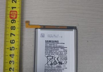 Странное решение Samsung. 5G-версия Samsung Galaxy A90 получила аккумулятор меньшей емкости, чем 4G-версия