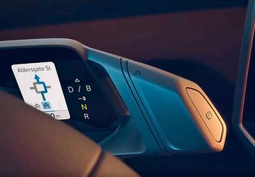Интерьер электромобиля Volkswagen ID.3 выглядит достаточно необычно