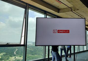 Телевизор OnePlus TV показался на новом фото перед грядущим анонсом