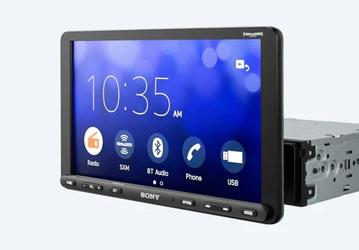 Sony представила магнитолу с 9-дюймовым экраном для старых автомобилей