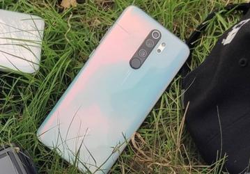 Издевательства над смартфоном Redmi Note 8 Pro продолжаются